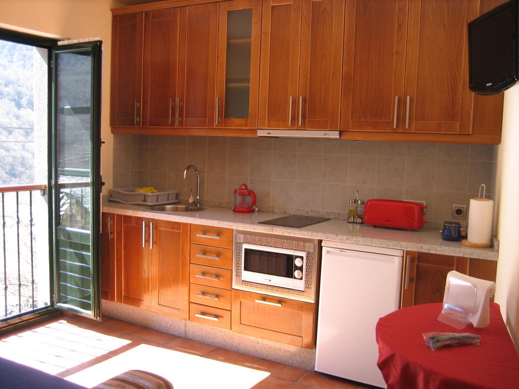 Apartamentos Rurales Casa Baltasar Monasterio De Hermo Eksteriør billede