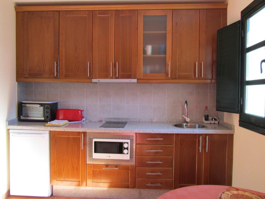 Apartamentos Rurales Casa Baltasar Monasterio De Hermo Eksteriør billede